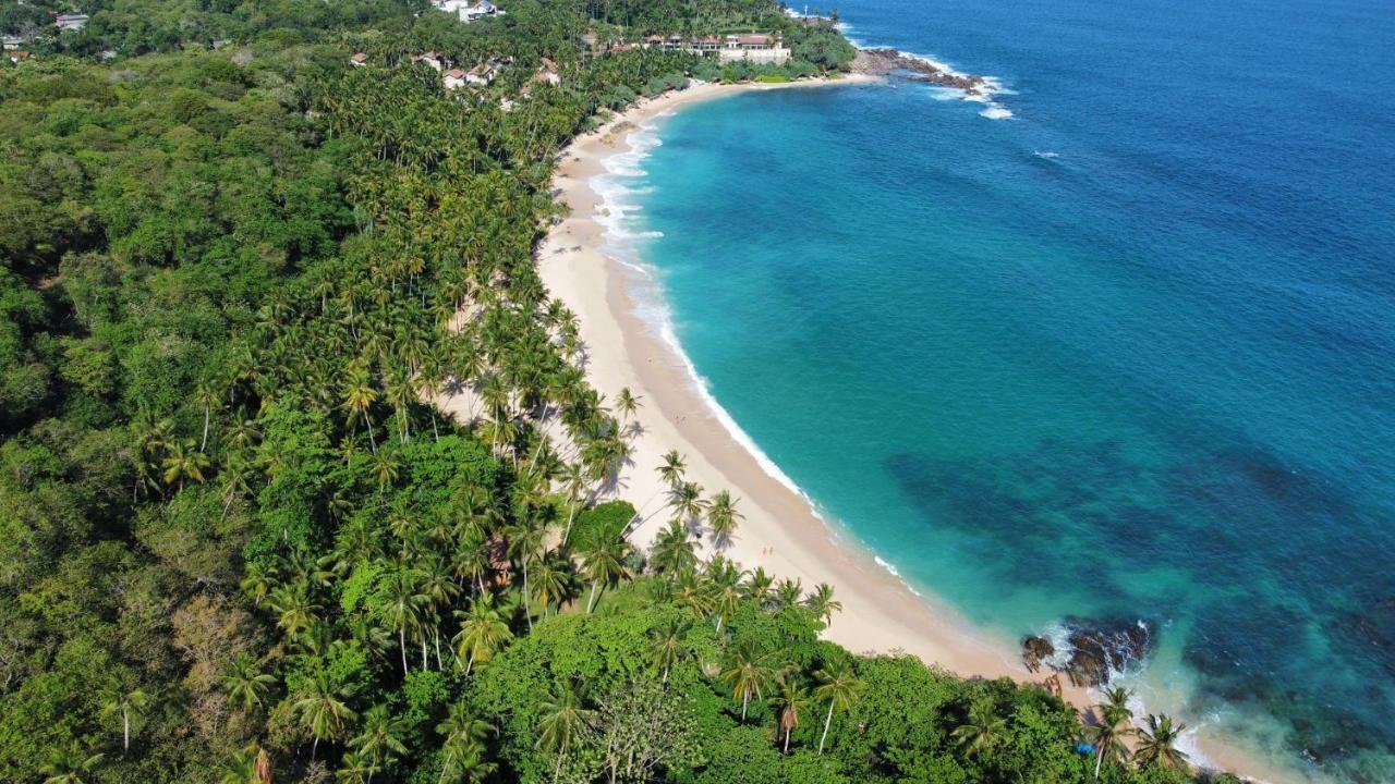 Отель Sea Breeze Garden Тангалла Экстерьер фото